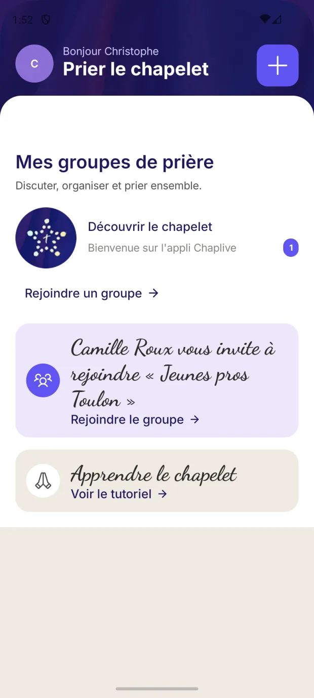 Écran d'accueil affichant l'invitation mise de côté : « Camille Roux vous invite à rejoindre Jeunes pros Toulon ».